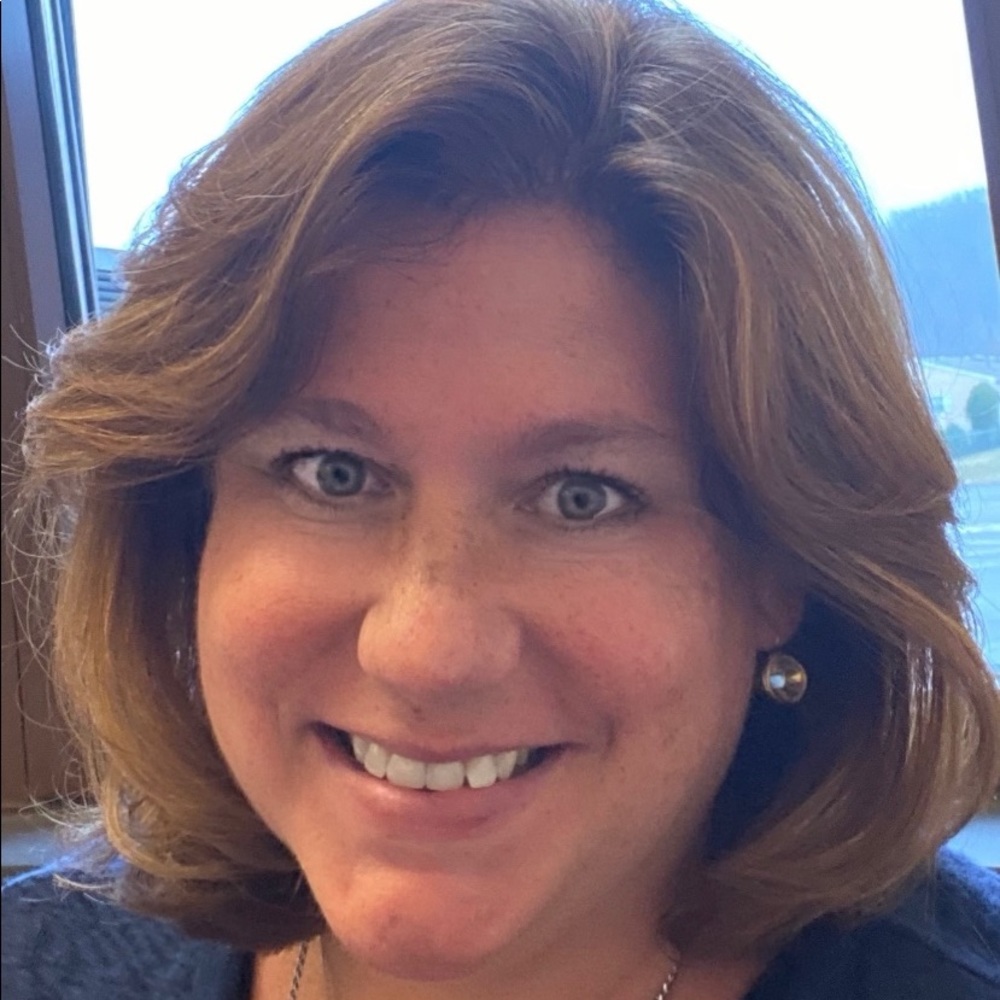 Meet your Posher, Debi